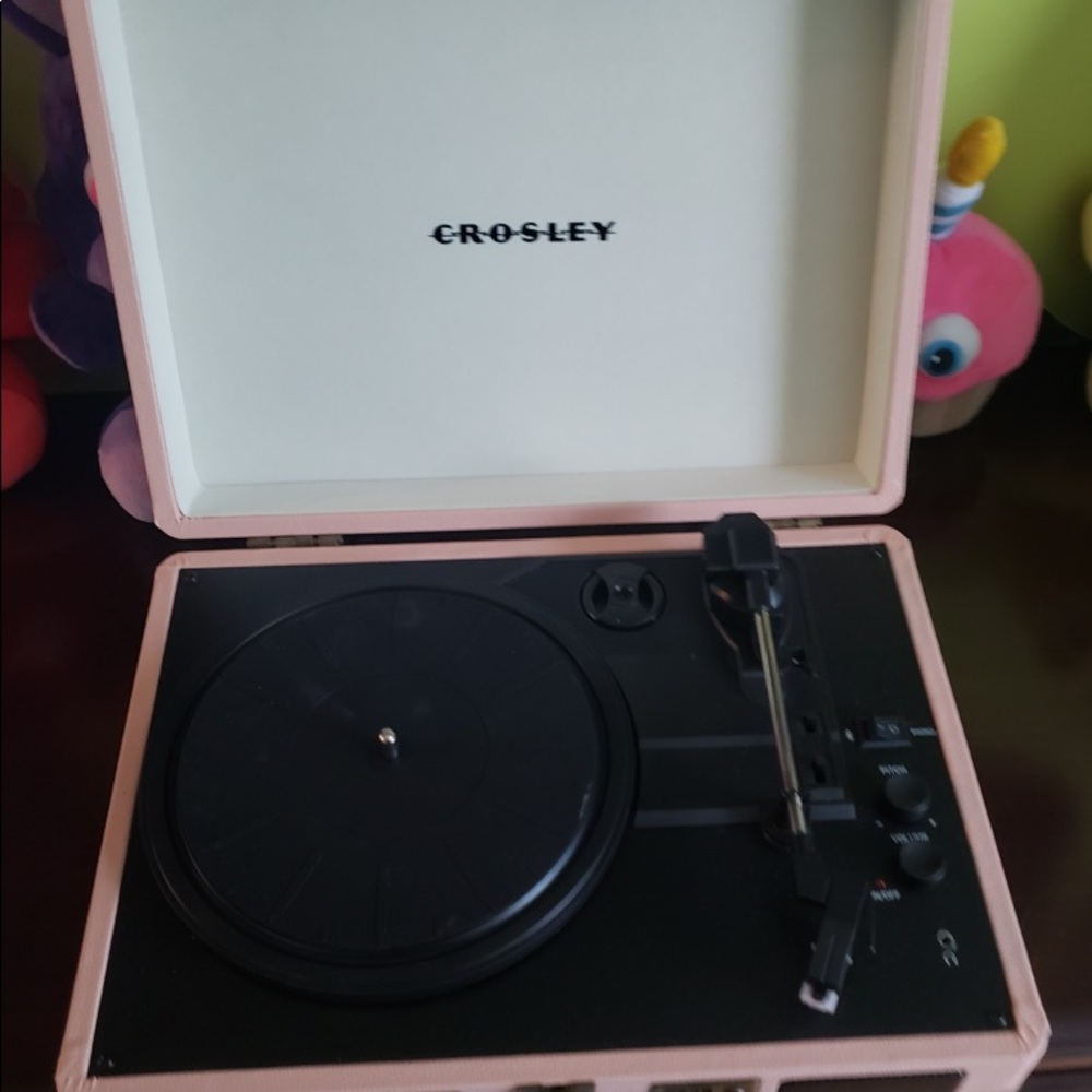 Crosley record Player + vinyls